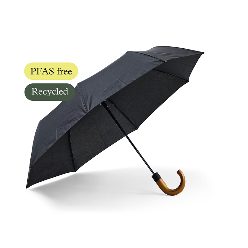 Bend är ett stadigt kompaktparaply med kraftig träkrycka. Paraplyet är speciellt eftersom det är helt fritt från PFAS och tillverkat med omsorg om både människa och miljö. Märk med ditt företags logotype.