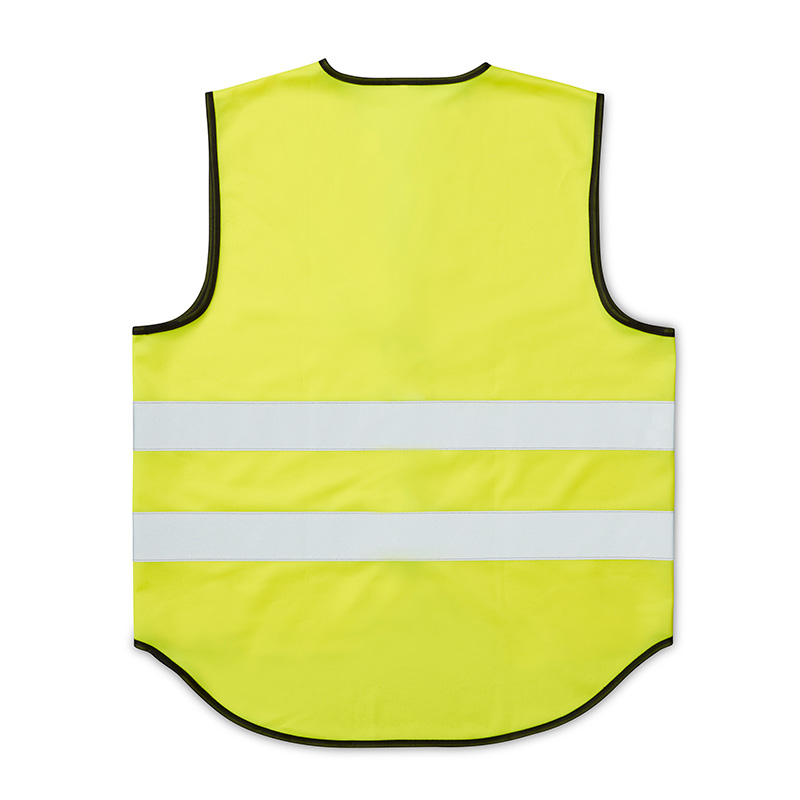 Nyhet! Reflexväst i återvunnen polyester - En klimatsmart nyhet som nu äntligen finns på marknaden! Den är CE-godkänd och certifierad på RISE i Sverige. Vi har koll på hela leverantörskedjan och kan erbjuda en väst som håller vad den lovar, både när det kommer till EU standard, giftfritt material, schysta arbetsförhållanden och minskat klimatavtryck. Det gör den unik i sitt slag. Modell Zip i R-PET har en kraftig dragkedja i plast framtill, det är en CE-godkänd flourecerande väst i unisexmodell, som finns både i S/M och L/XL.