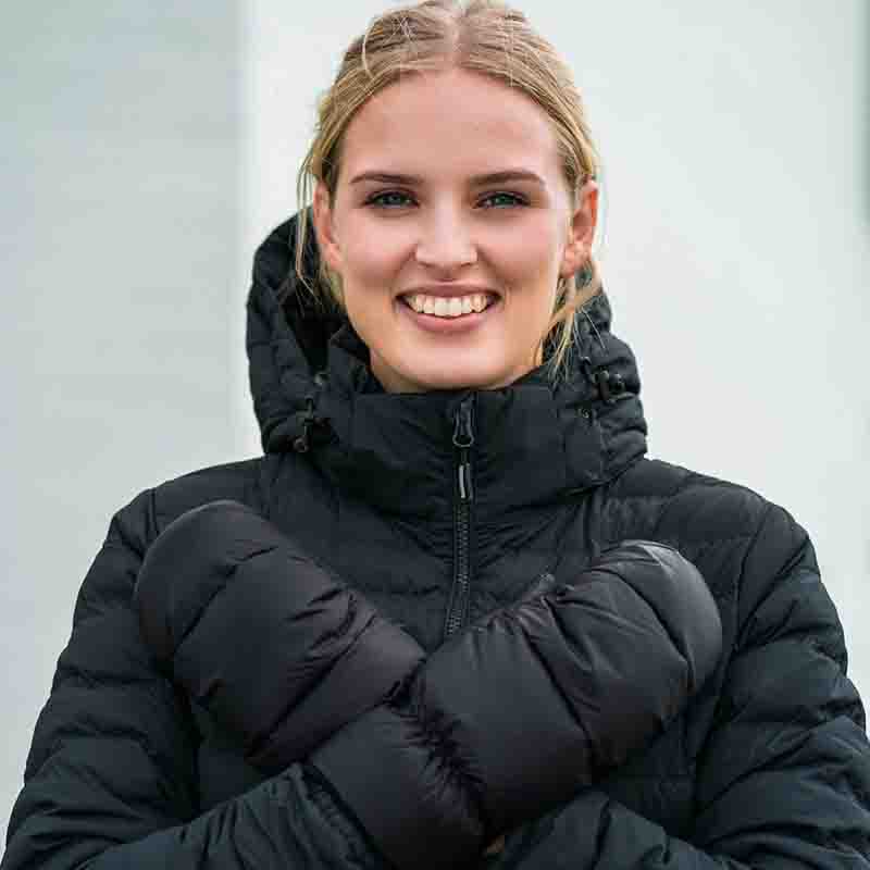 Dunvantar Tracker är lätta och behagliga dunvantar som håller dig varm om händerna kalla vinterdagar. Finns i två olika storlekar S/M och L/XL.