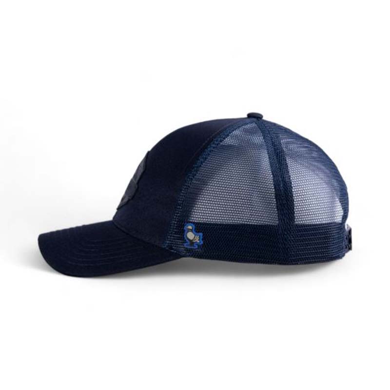 Modern trucker keps.